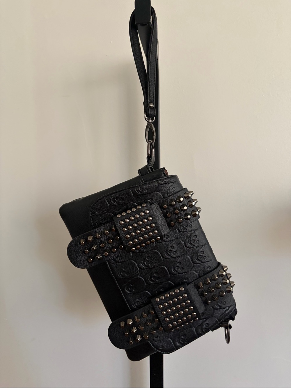 Black Studded Crossbody Shoulder Bag - Picture 7 of 8
